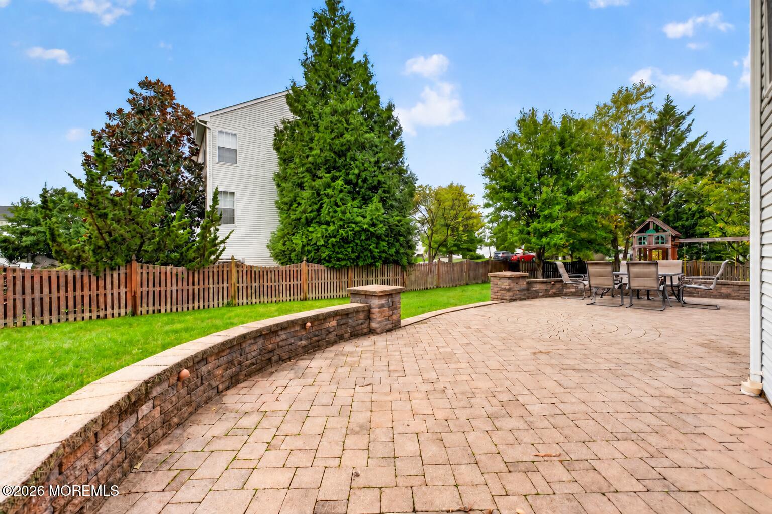 9 Kingstone Lane