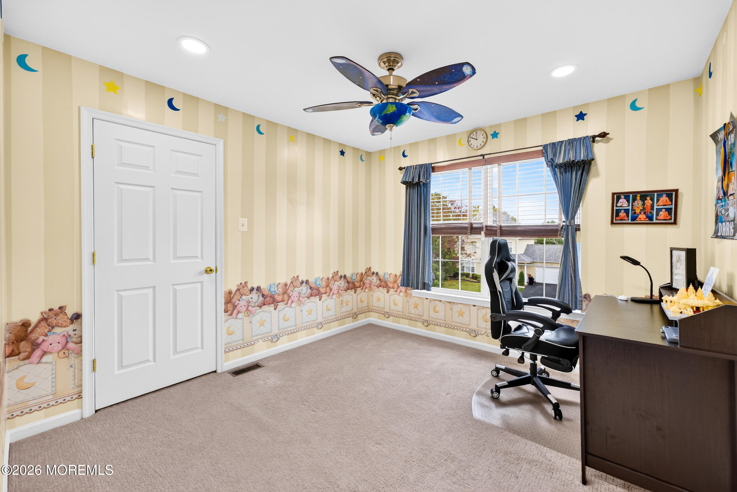 9 Kingstone Lane