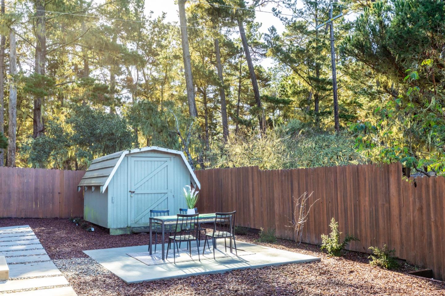 1265-1265A Buena Vista AVE