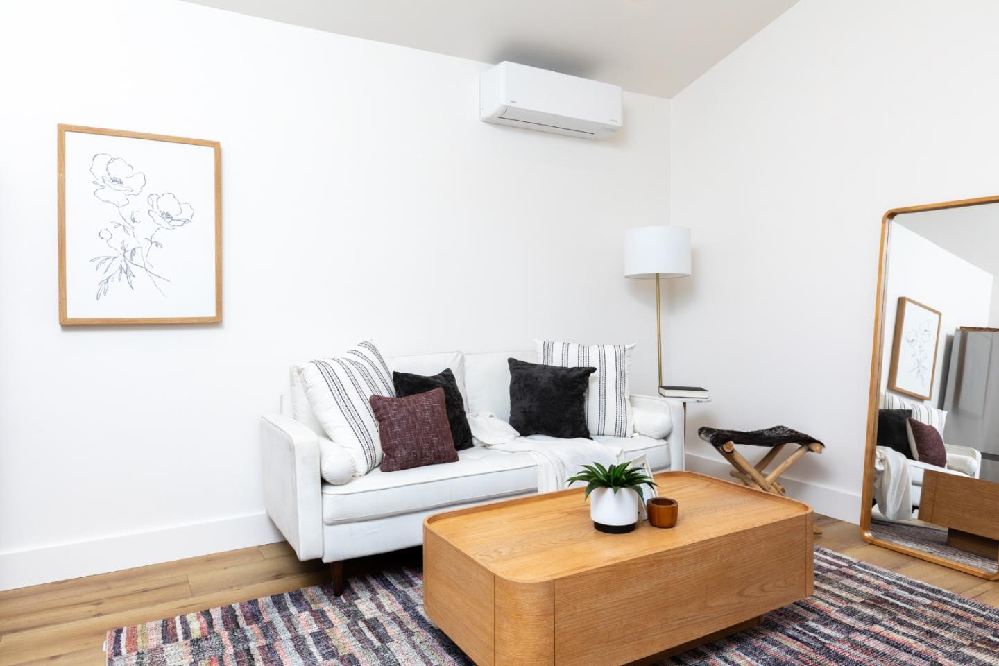 1265-1265A Buena Vista AVE