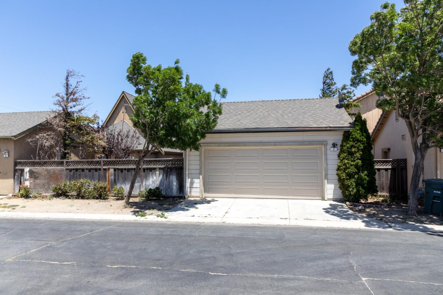 7 Moreno ST