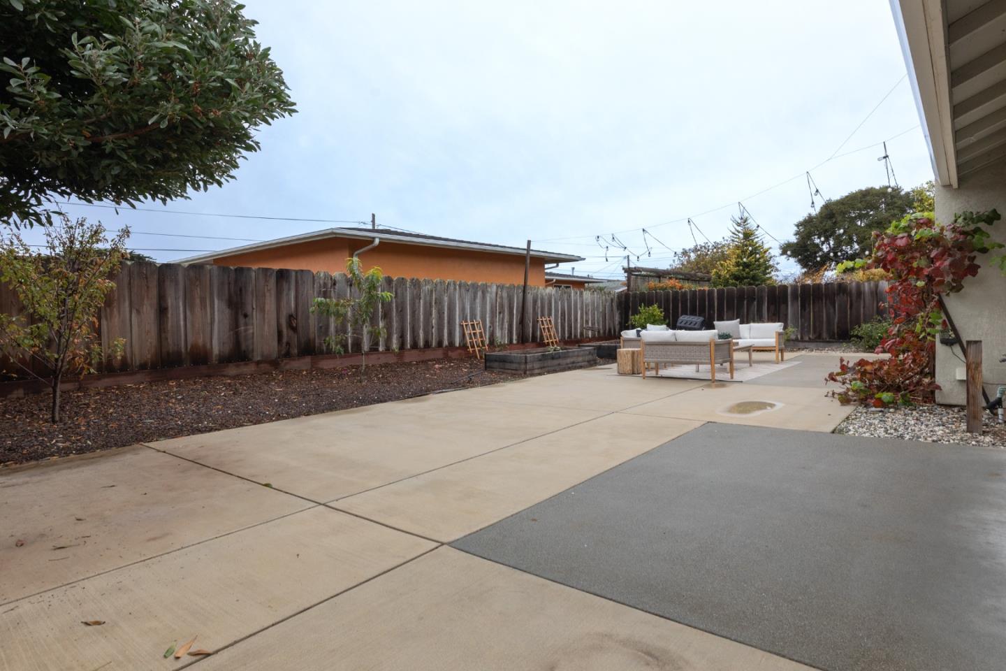 424 Hannon AVE