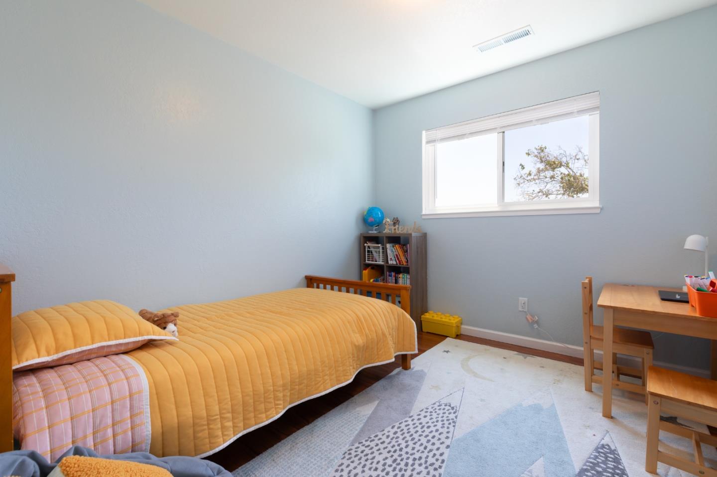 14892 Blue Oak Place