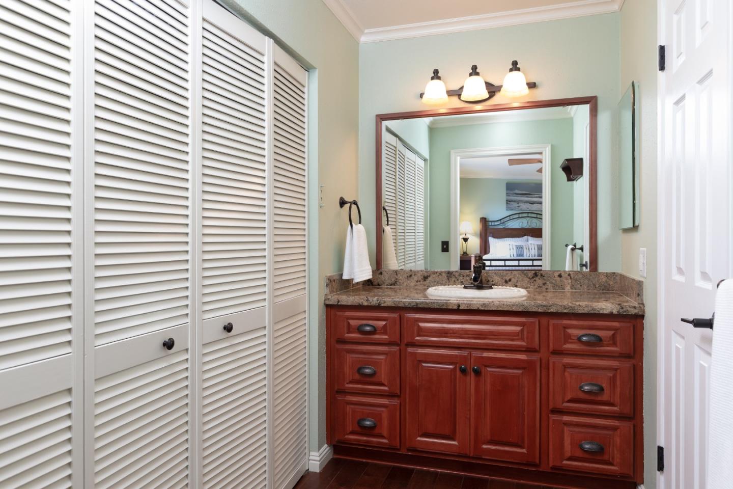 14892 Blue Oak Place