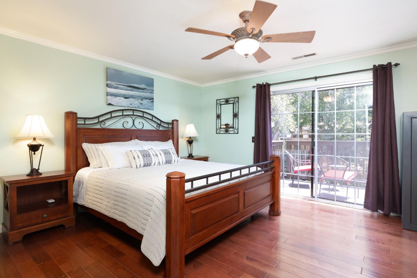 14892 Blue Oak Place