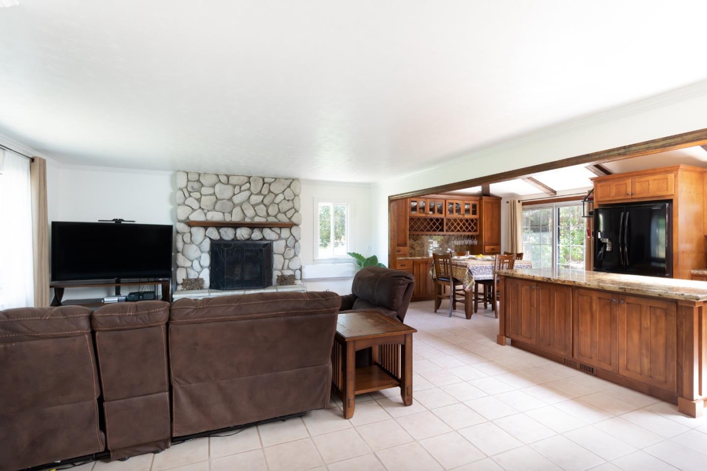 14892 Blue Oak Place