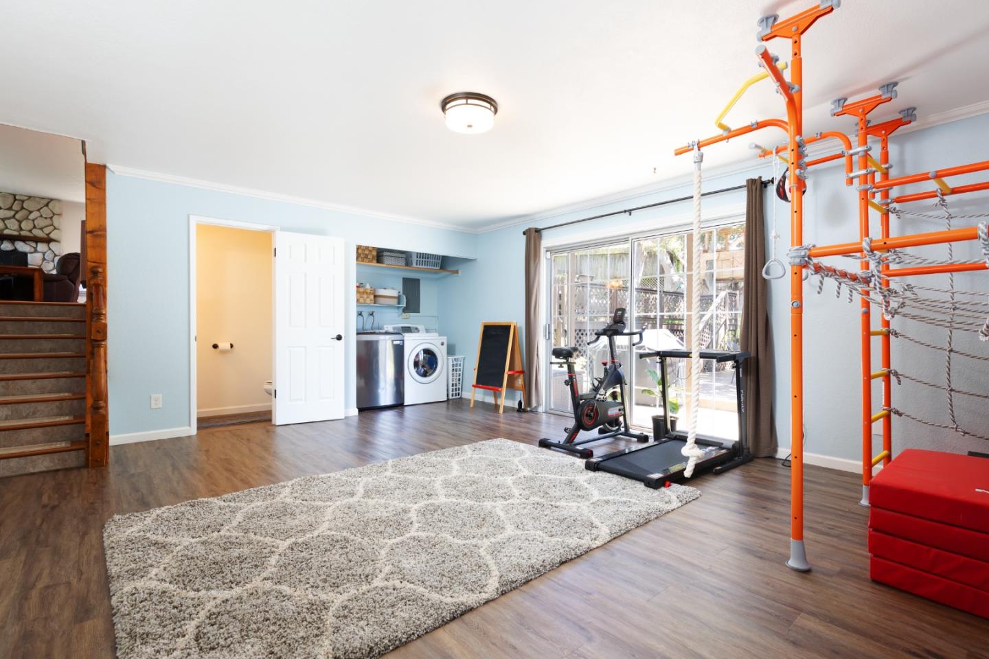 14892 Blue Oak Place