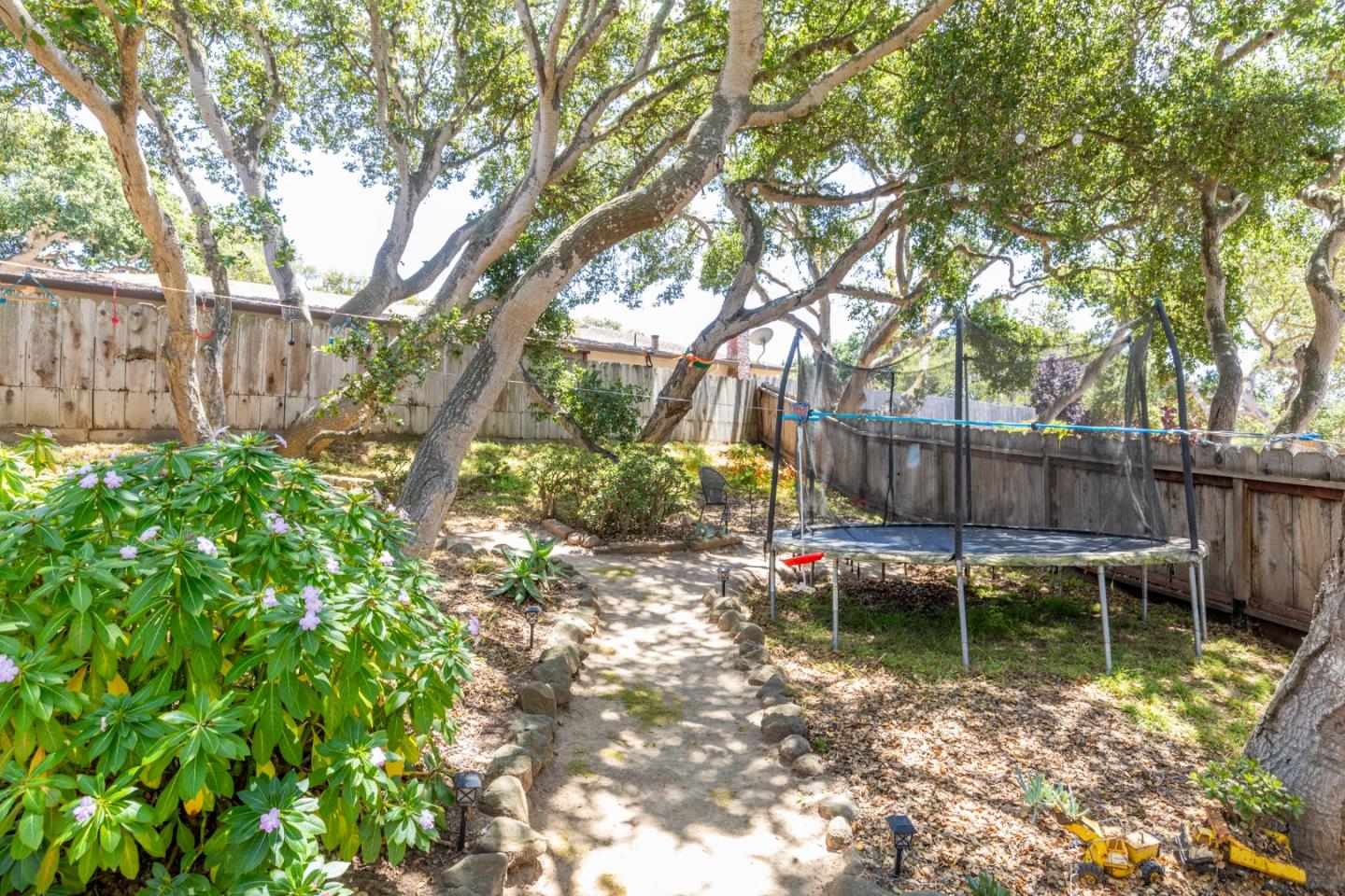 14892 Blue Oak Place