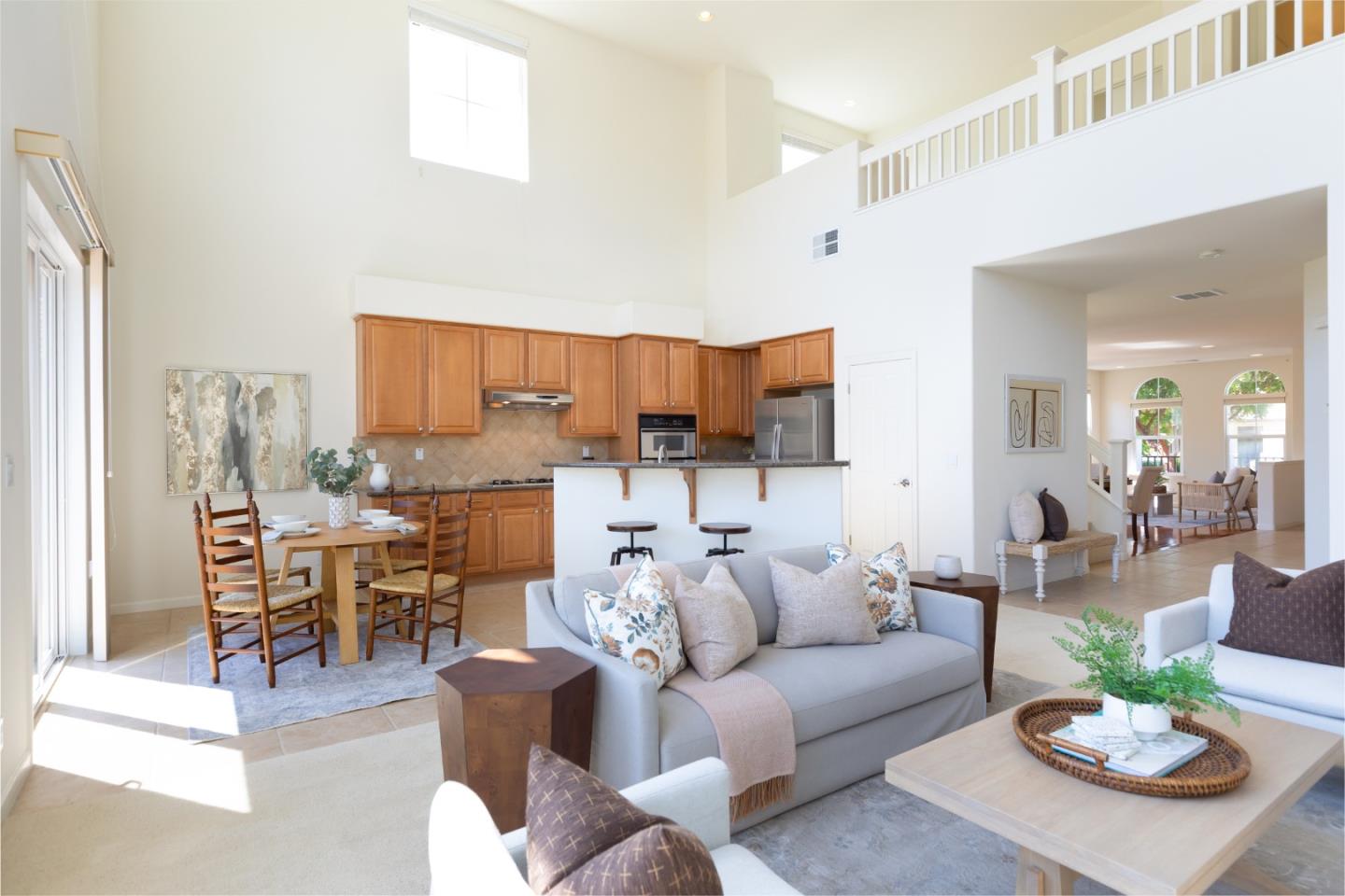4180 Peninsula Point Drive