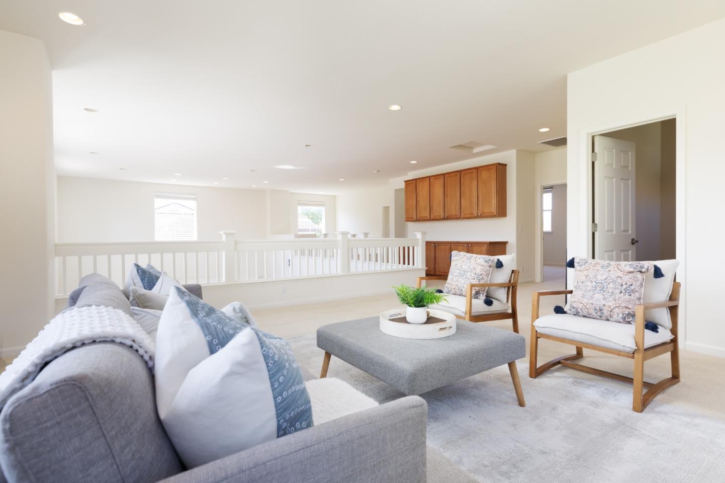 4180 Peninsula Point Drive