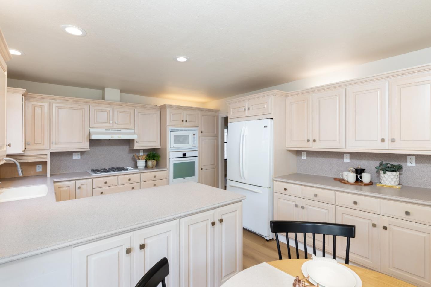 2908 Ransford Avenue