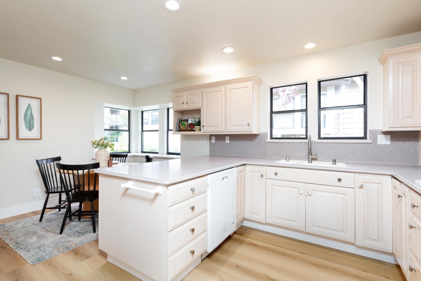 2908 Ransford Avenue