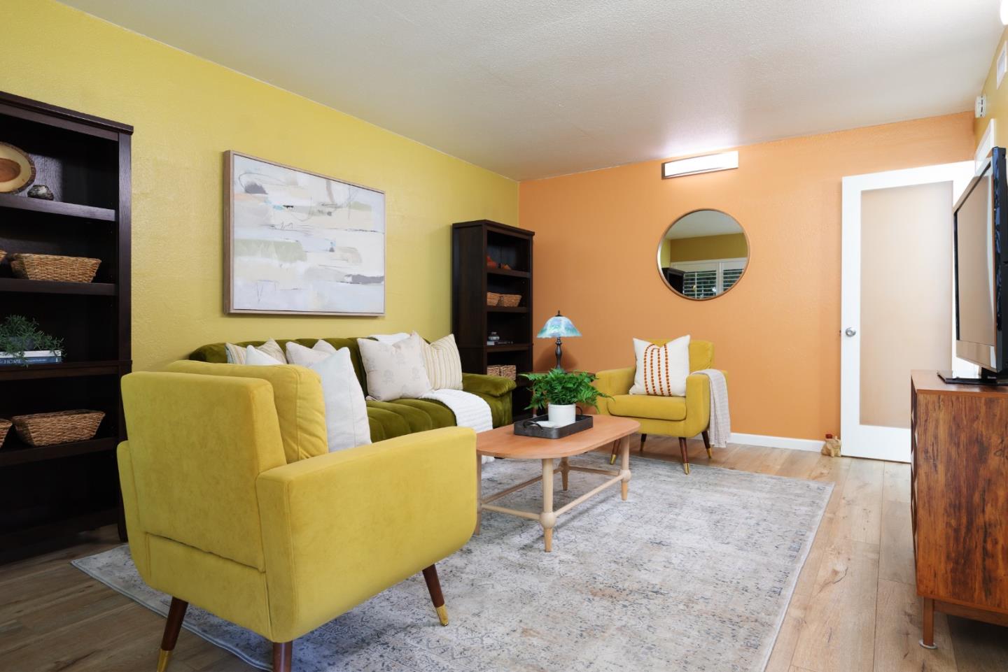 500 Glenwood Circle 122