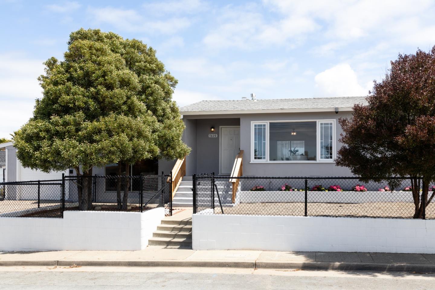 1626 Darwin Street