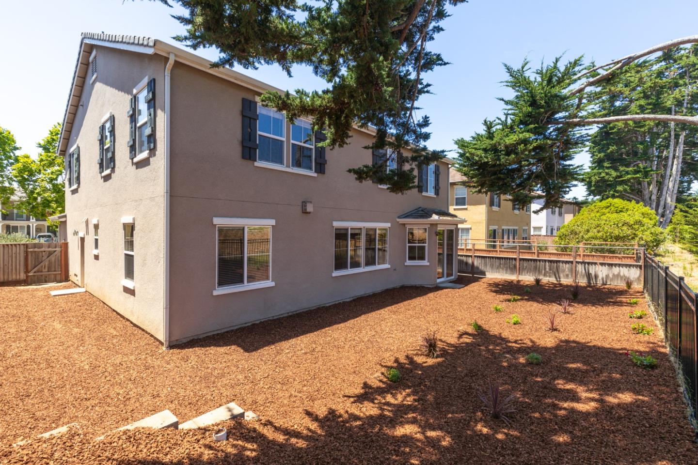 4120 Peninsula Point Drive