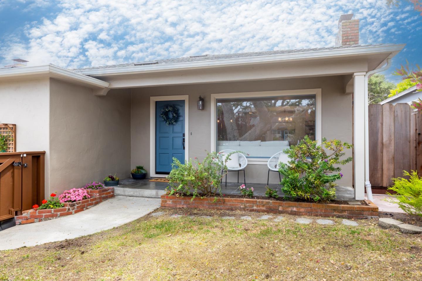 709 Lobos AVE