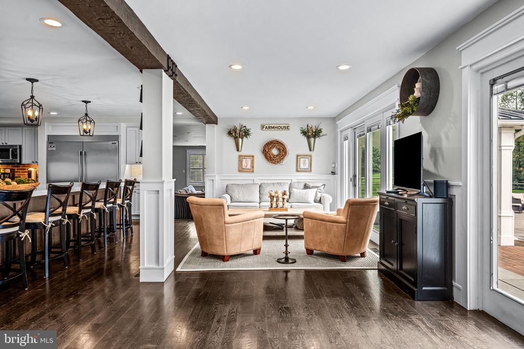 864 MONTEITH DRIVE