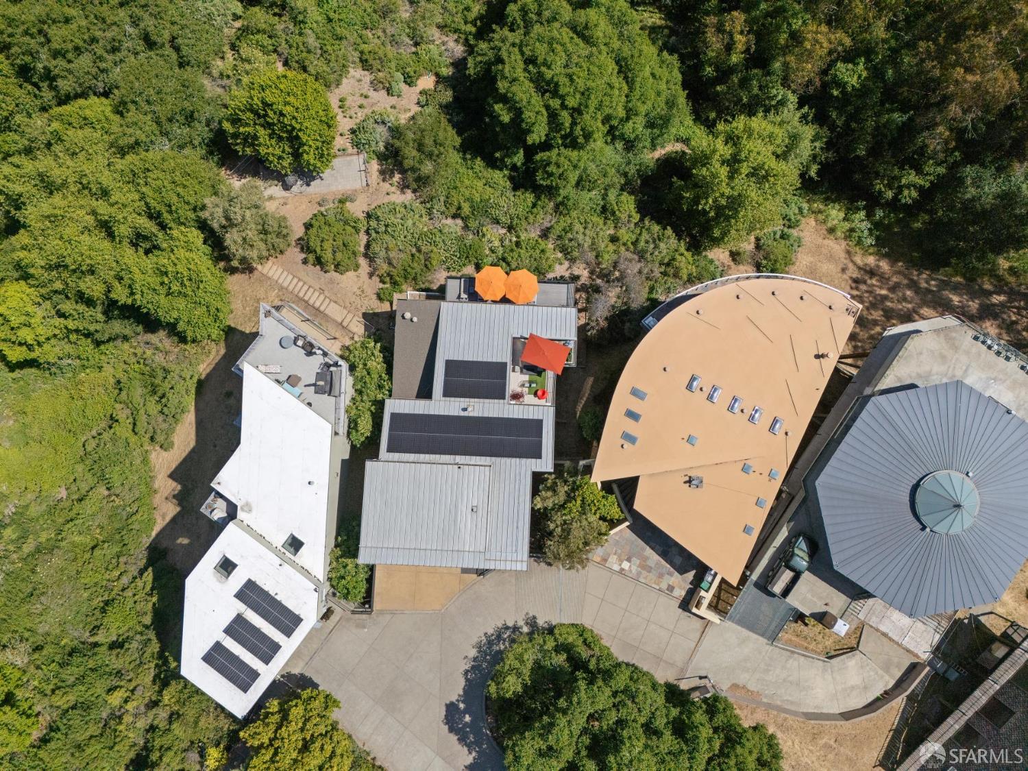 6353 Skyline Boulevard