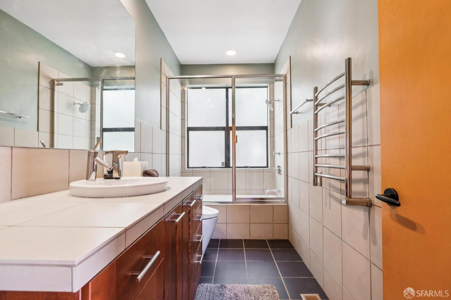 6353 Skyline Boulevard