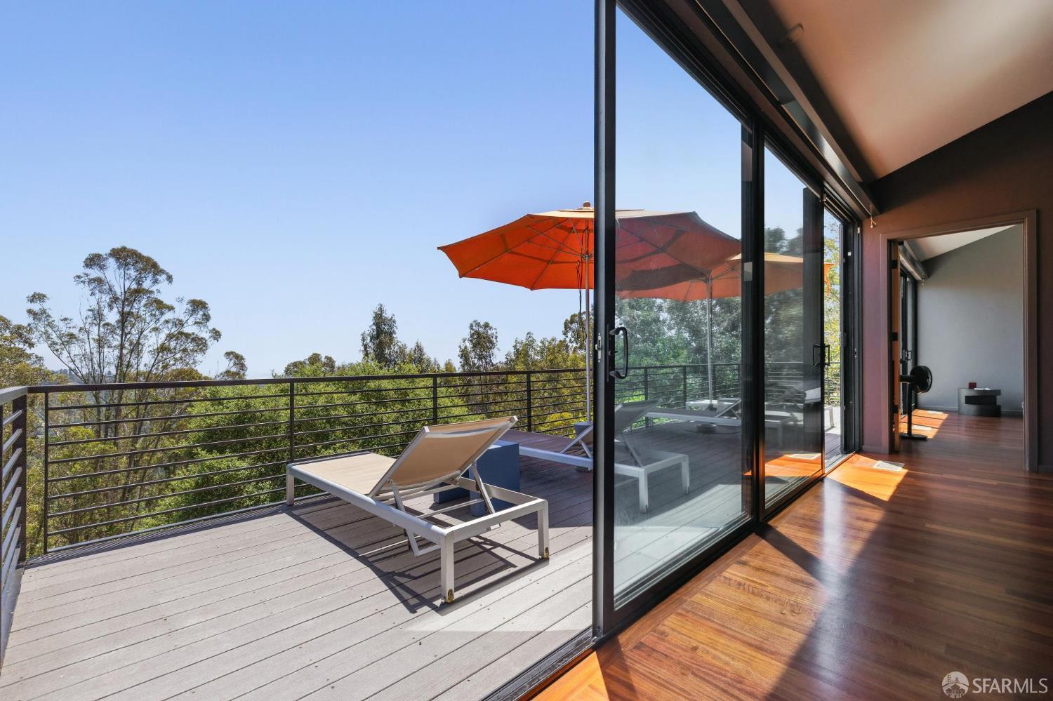 6353 Skyline Boulevard