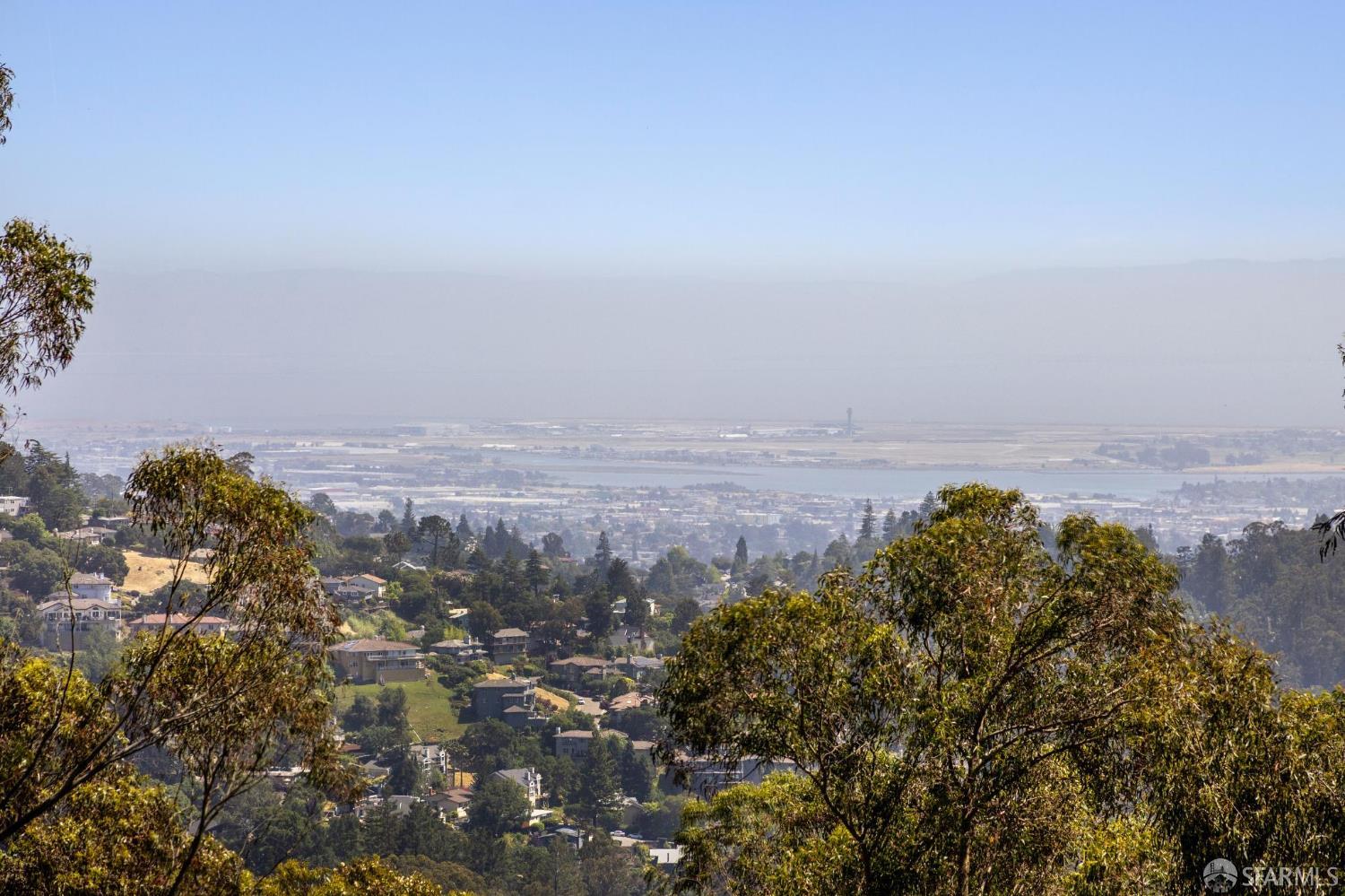 6353 Skyline Boulevard