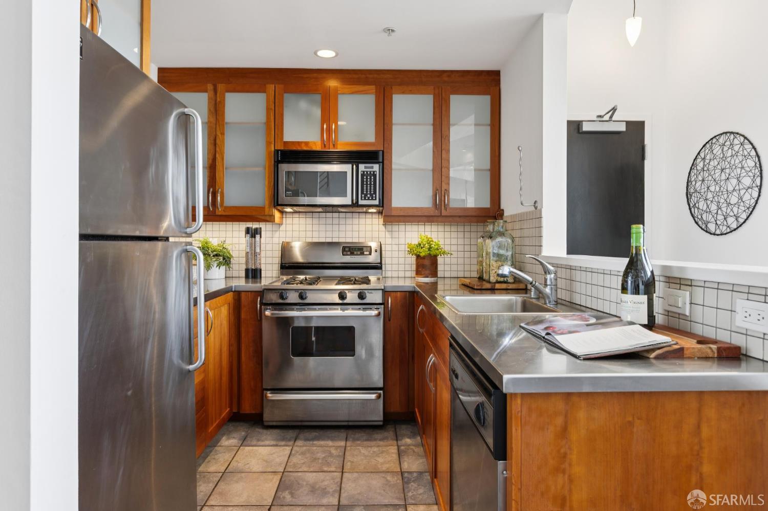 321 Langton Street # 9