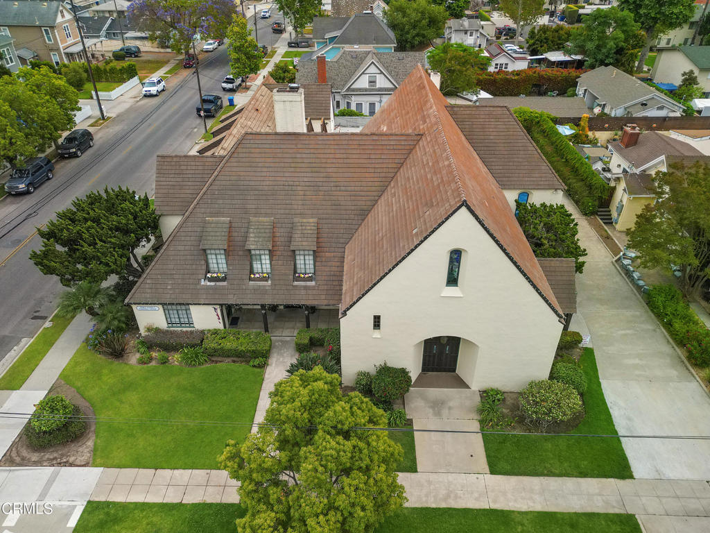 738 E Santa Paula Street