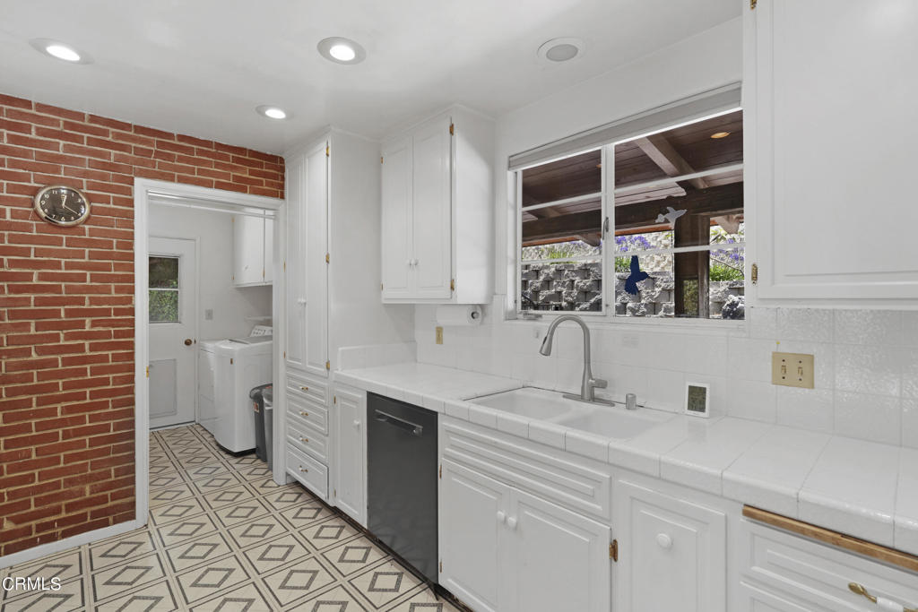 2085 Grimes Canyon Road