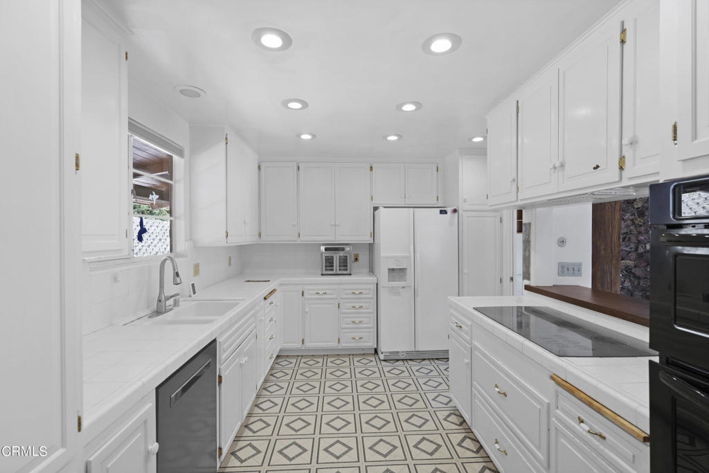 2085 Grimes Canyon Road