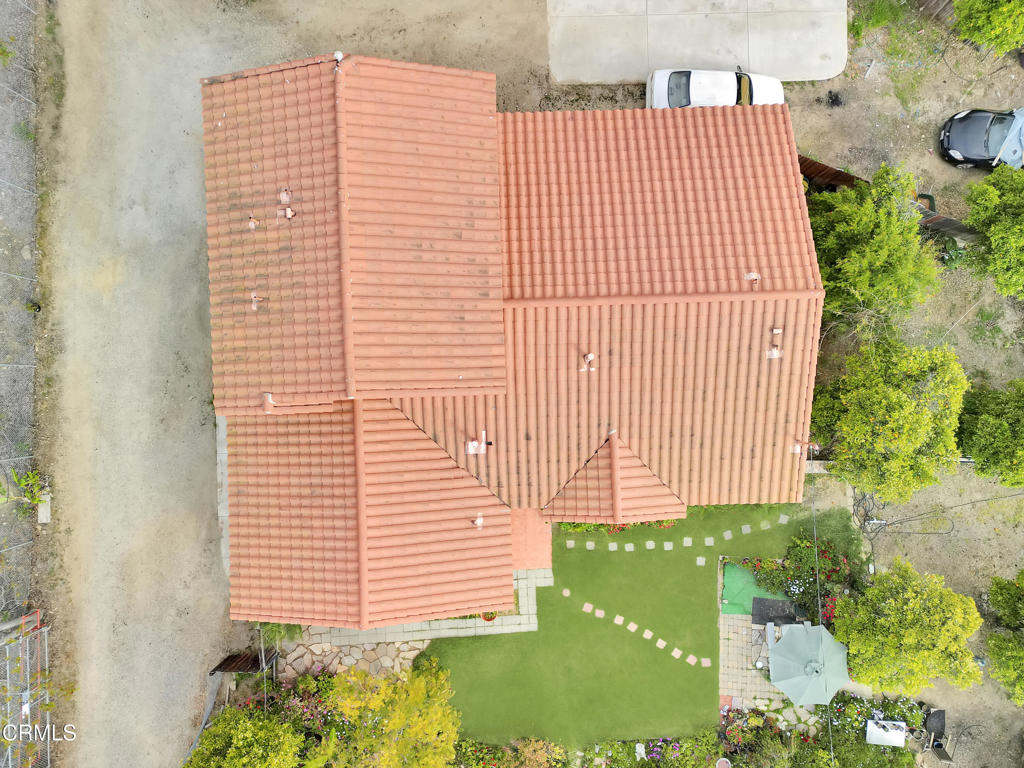 946 Oak Avenue