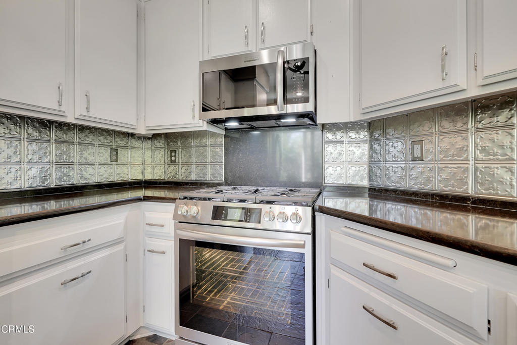 1028 Meadowlark Drive