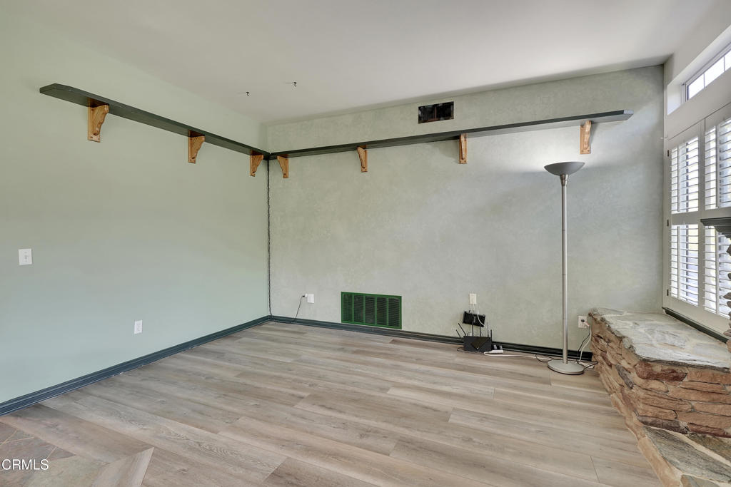 1028 Meadowlark Drive