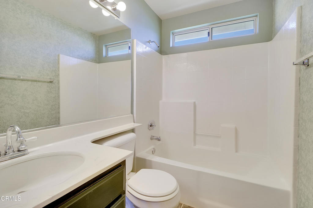 1028 Meadowlark Drive