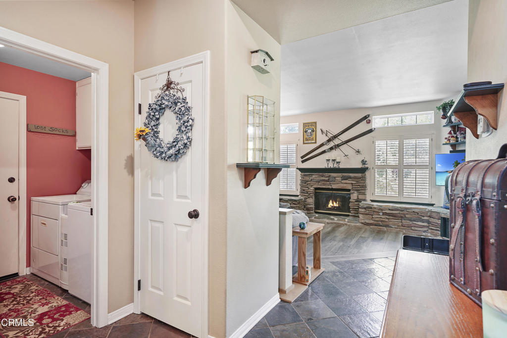 1028 Meadowlark Drive