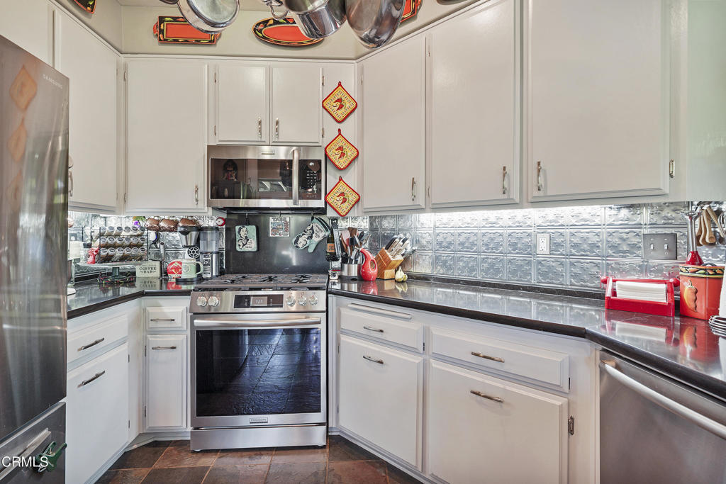 1028 Meadowlark Drive