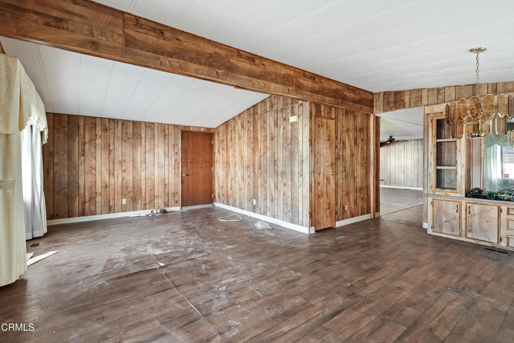 250 E Telegraph Road 319