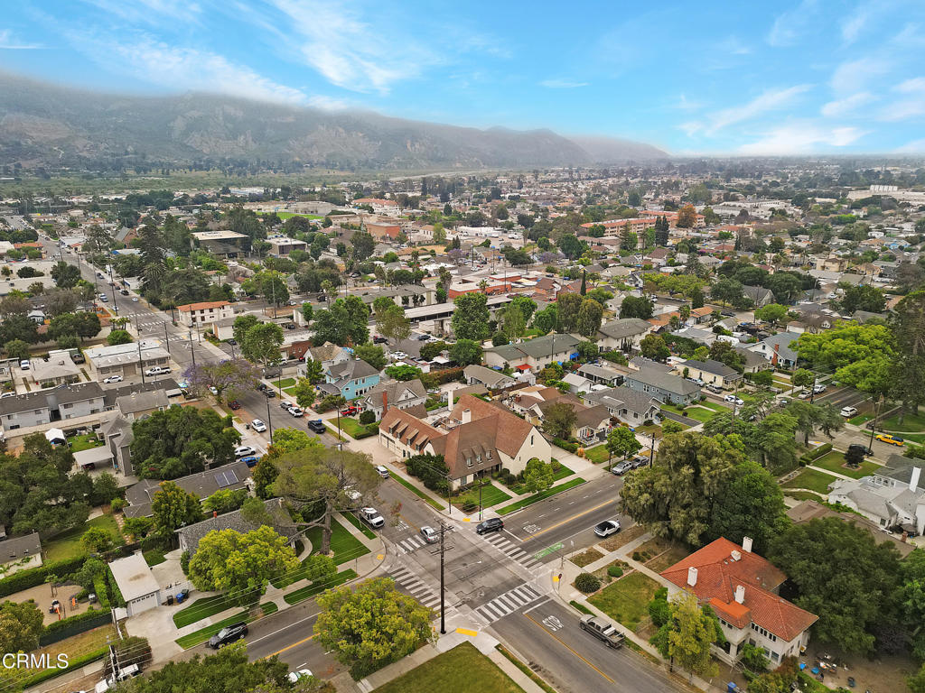 738 E Santa Paula Street