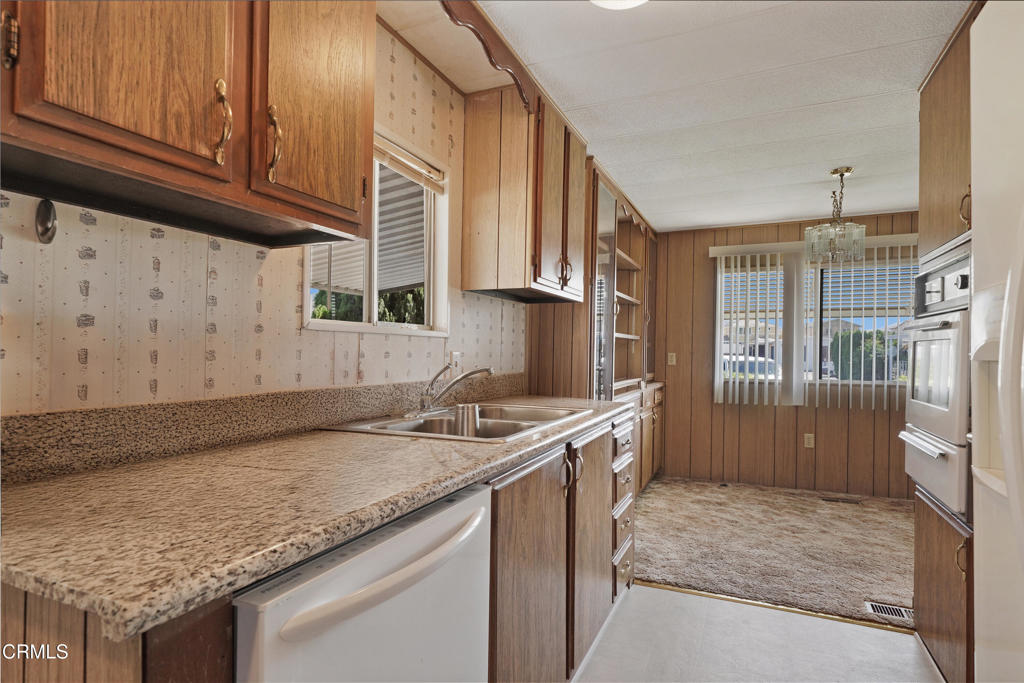 250 E Telegraph Road 221