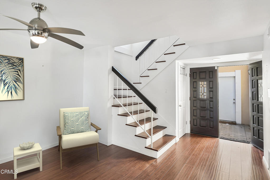 2010 Kingsbridge Way