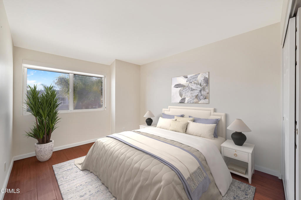 2010 Kingsbridge Way