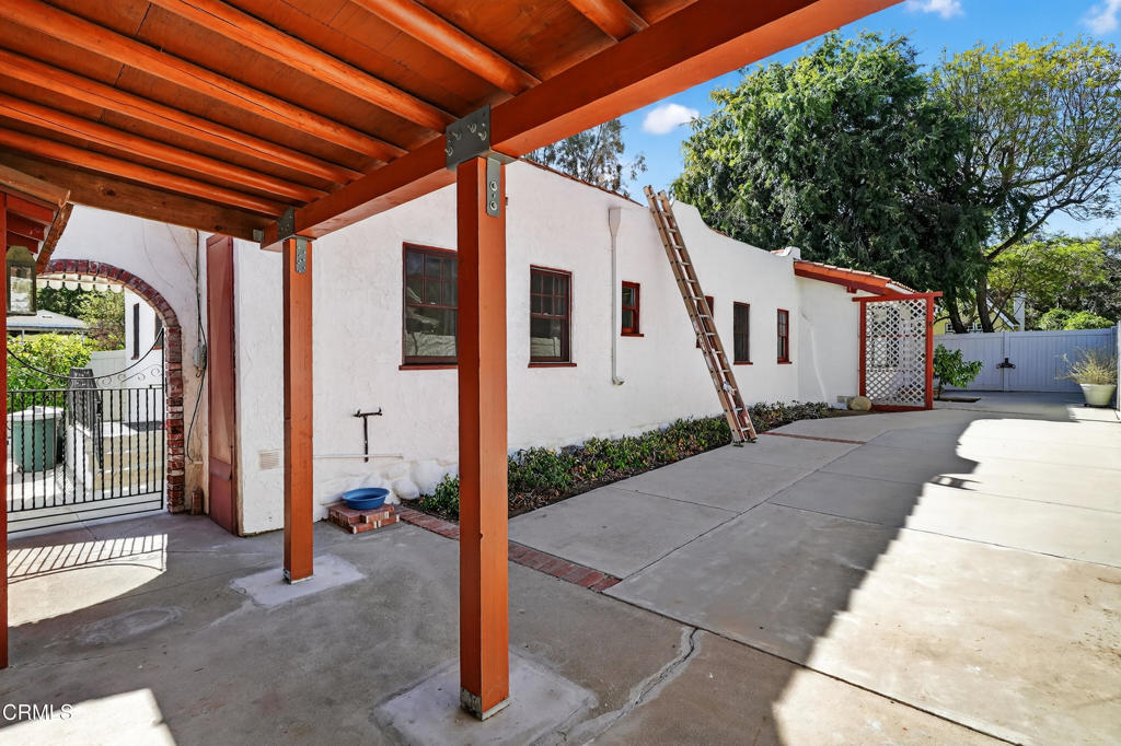 1200 Forest Drive