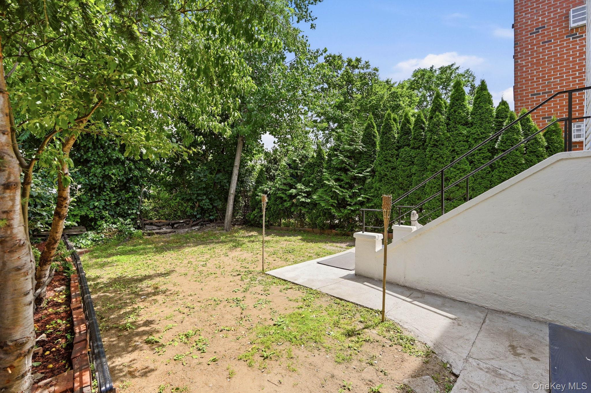 4000 Pratt Avenue