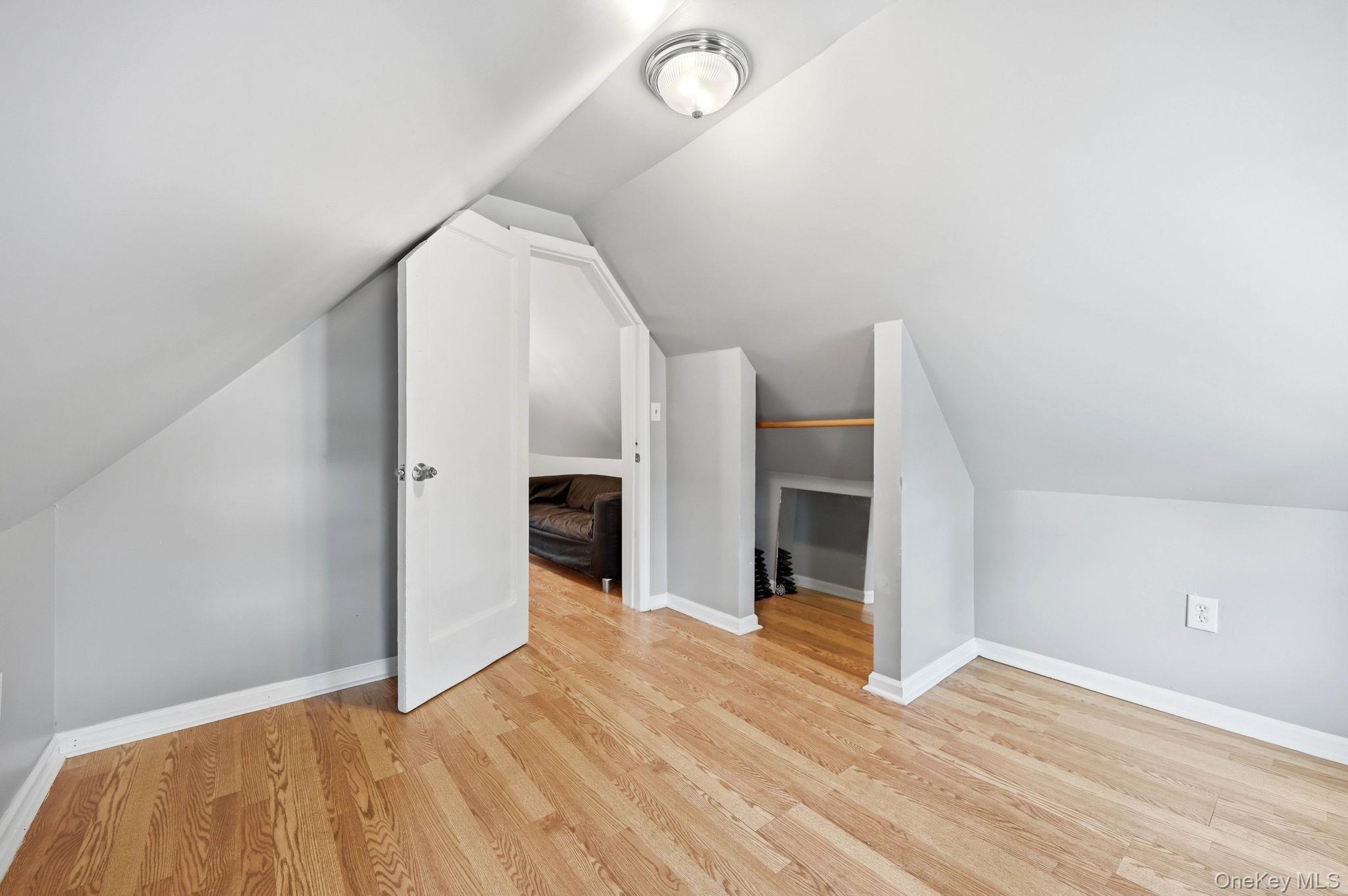 4000 Pratt Avenue