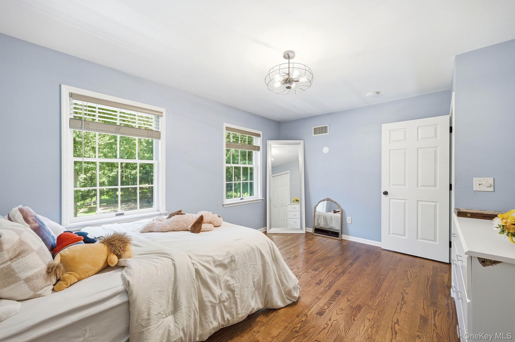 8 Sills Court