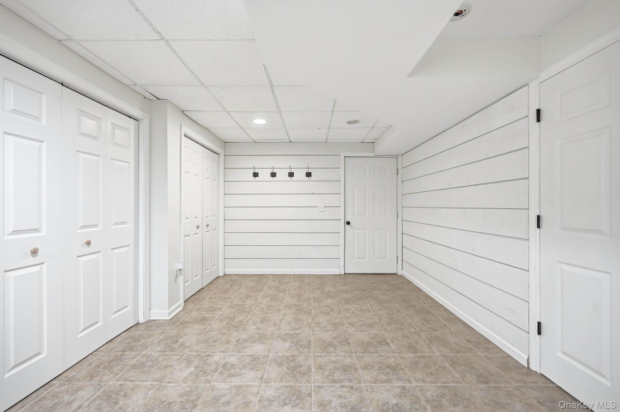 8 Sills Court