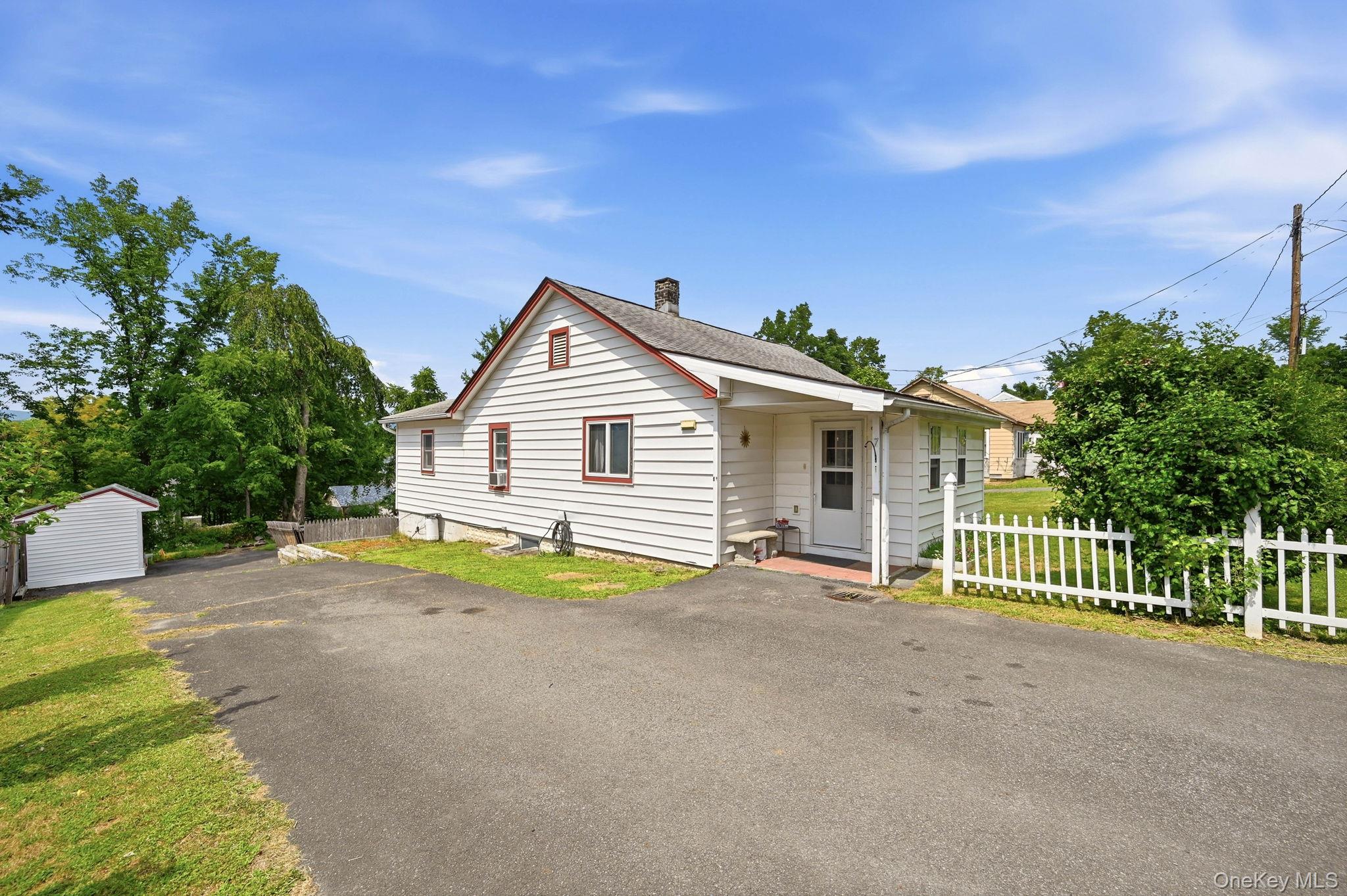 7 Highland Avenue