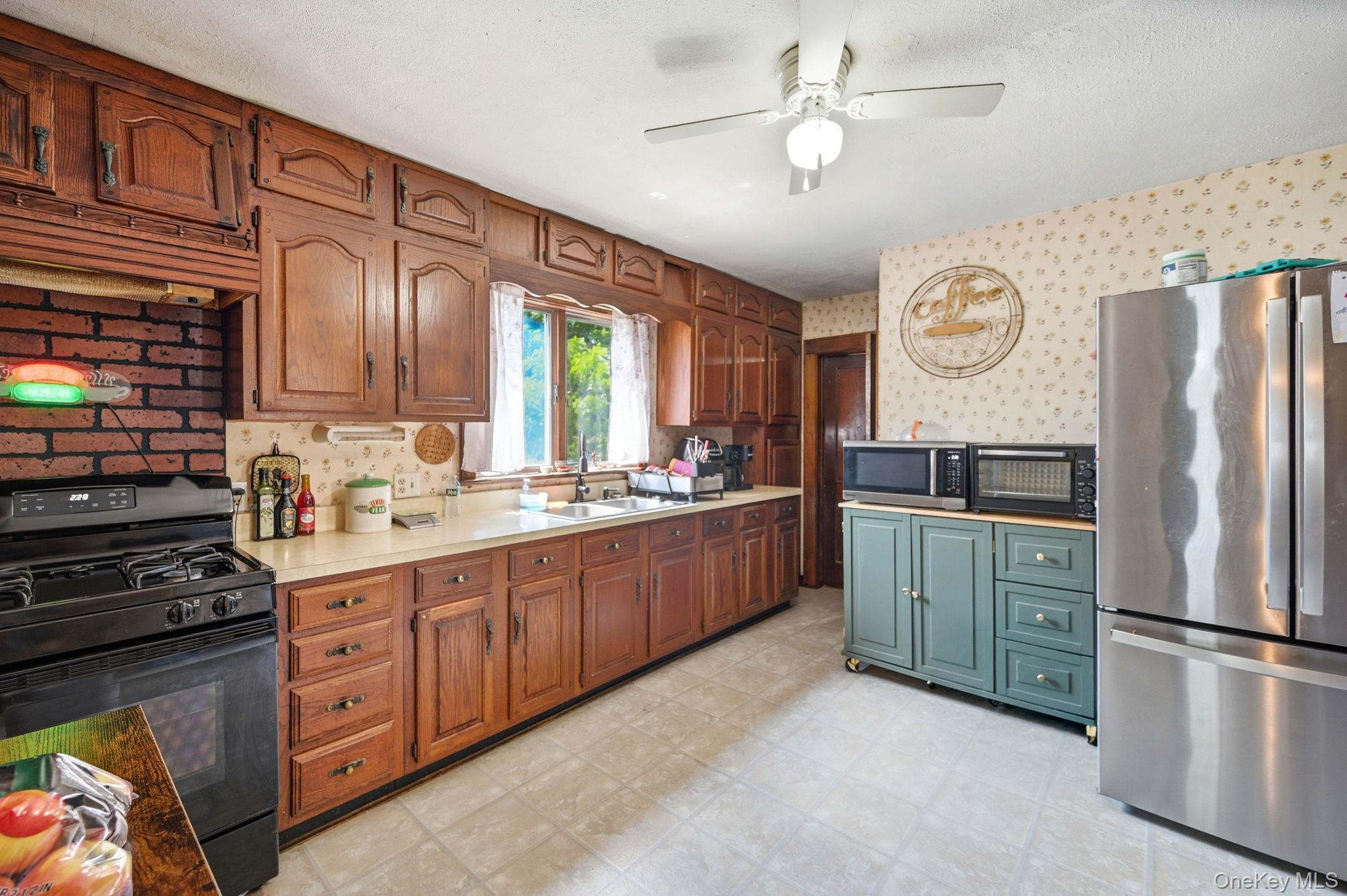 7 Highland Avenue