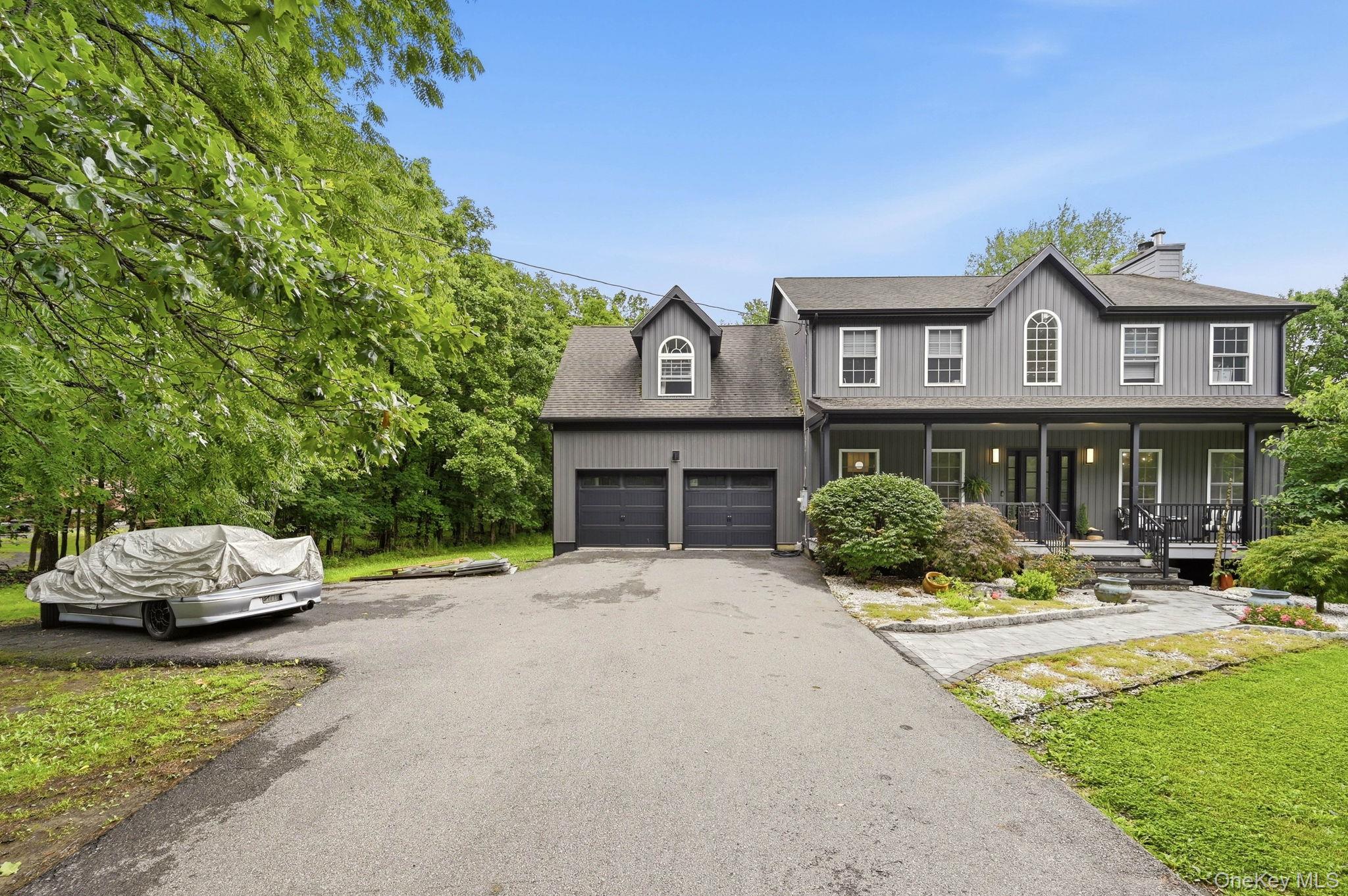 210 Howells Turnpike