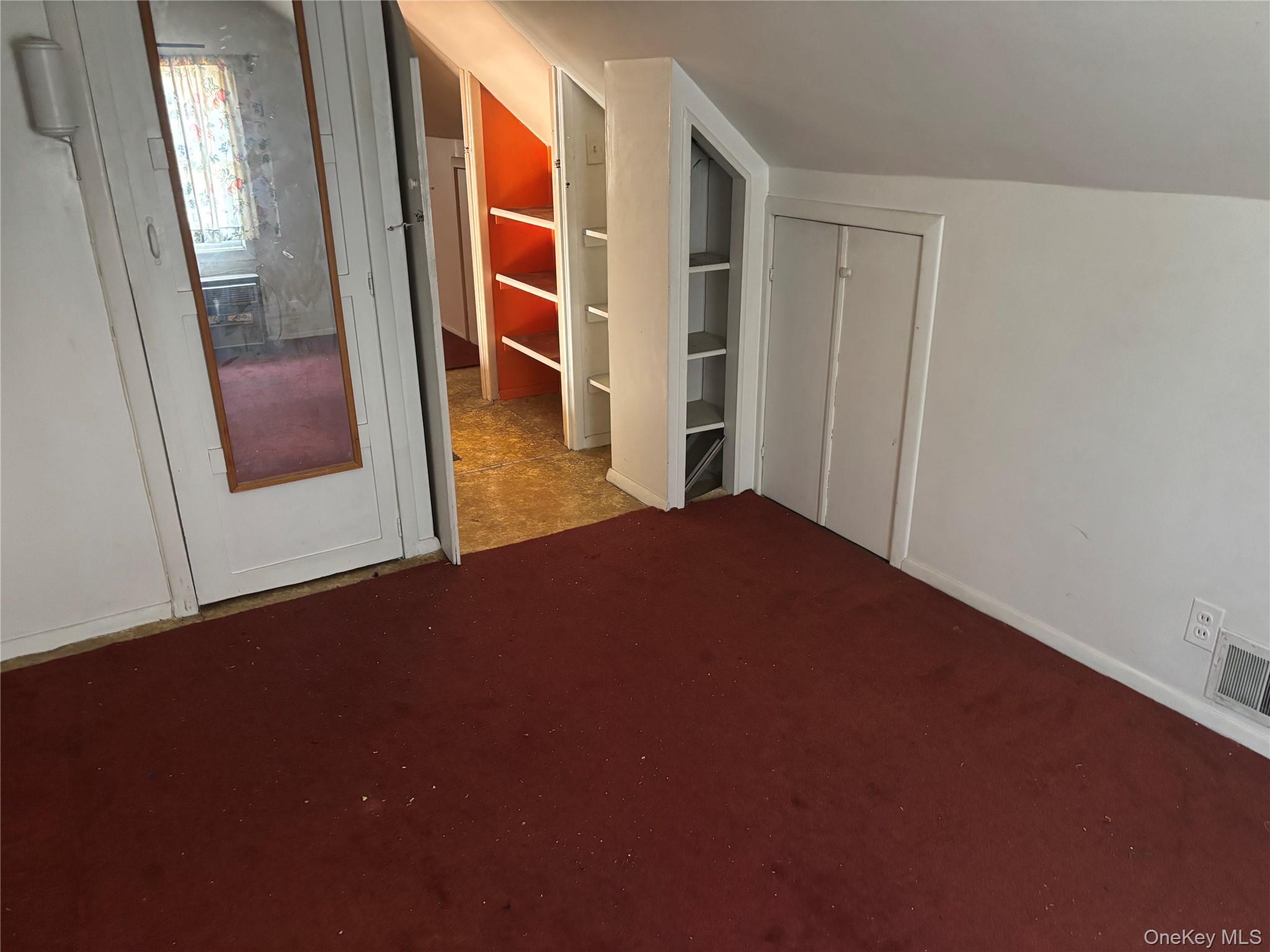 3251 Fairmount Ave