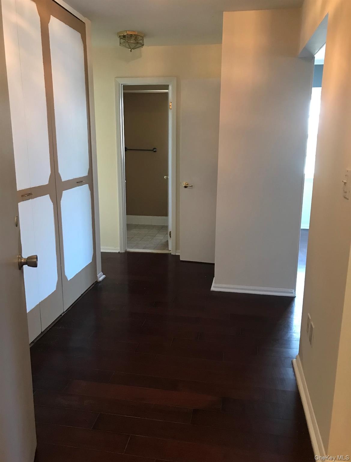 7 Essex Lane Unit: B3